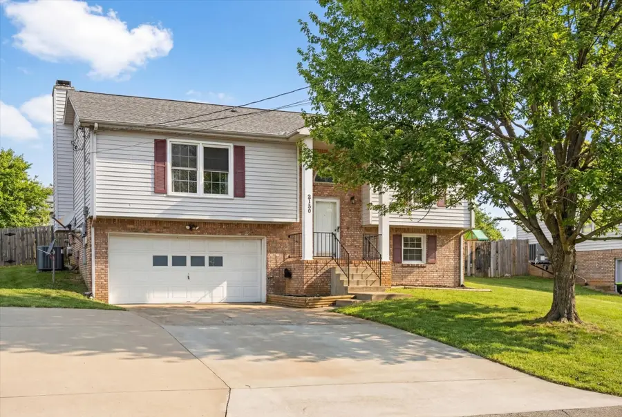 2130 Amadeus Dr, Clarksville, TN 37040 - Image #2