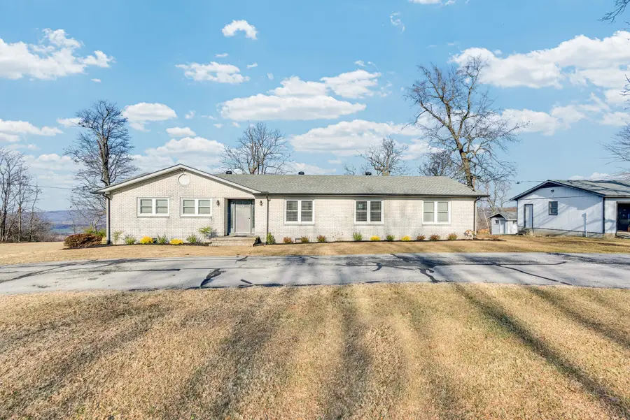 362 Vandy Cir, Sparta, TN 38583 - Image #2