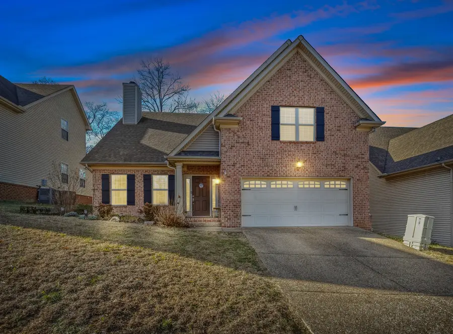 120 Otter Glenn Dr, Hendersonville, TN 37075 - Image #2