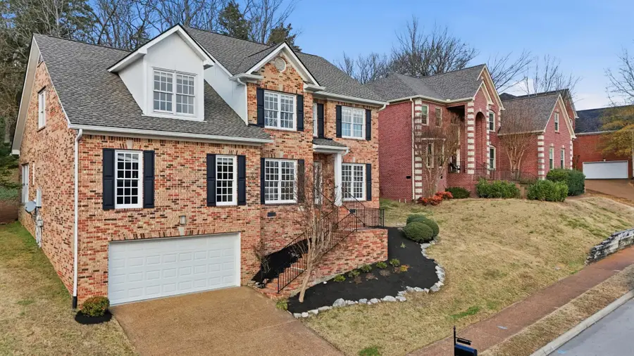 570 Brixham Park Dr, Franklin, TN 37069 - Image #3