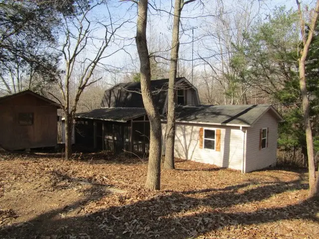 6119 King Robert Ln, Westmoreland, TN 37186 - Image #1