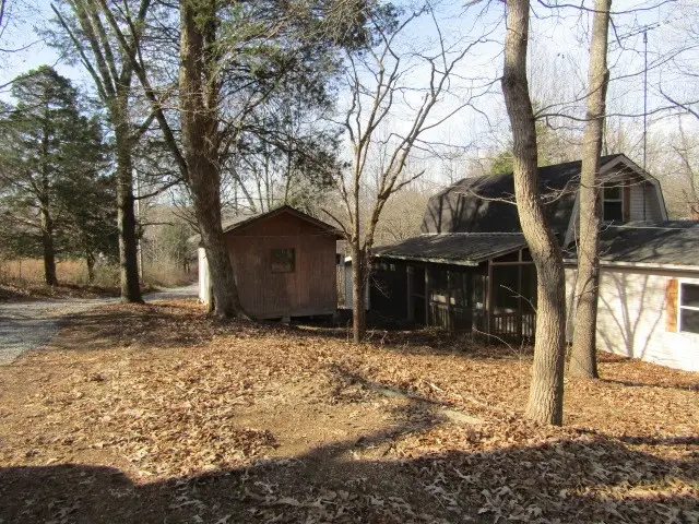 6119 King Robert Ln, Westmoreland, TN 37186 - Image #2