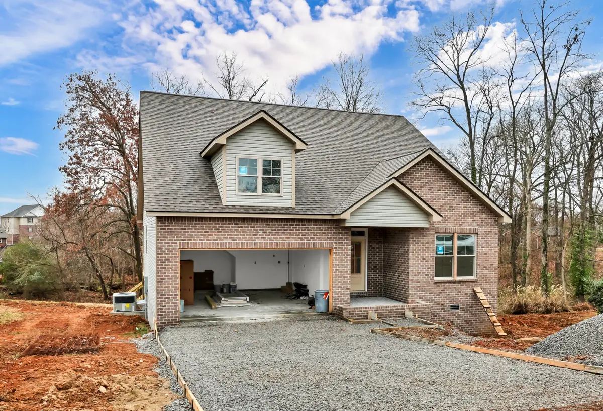 52 West Dr, Clarksville, TN 37040 - Image #1