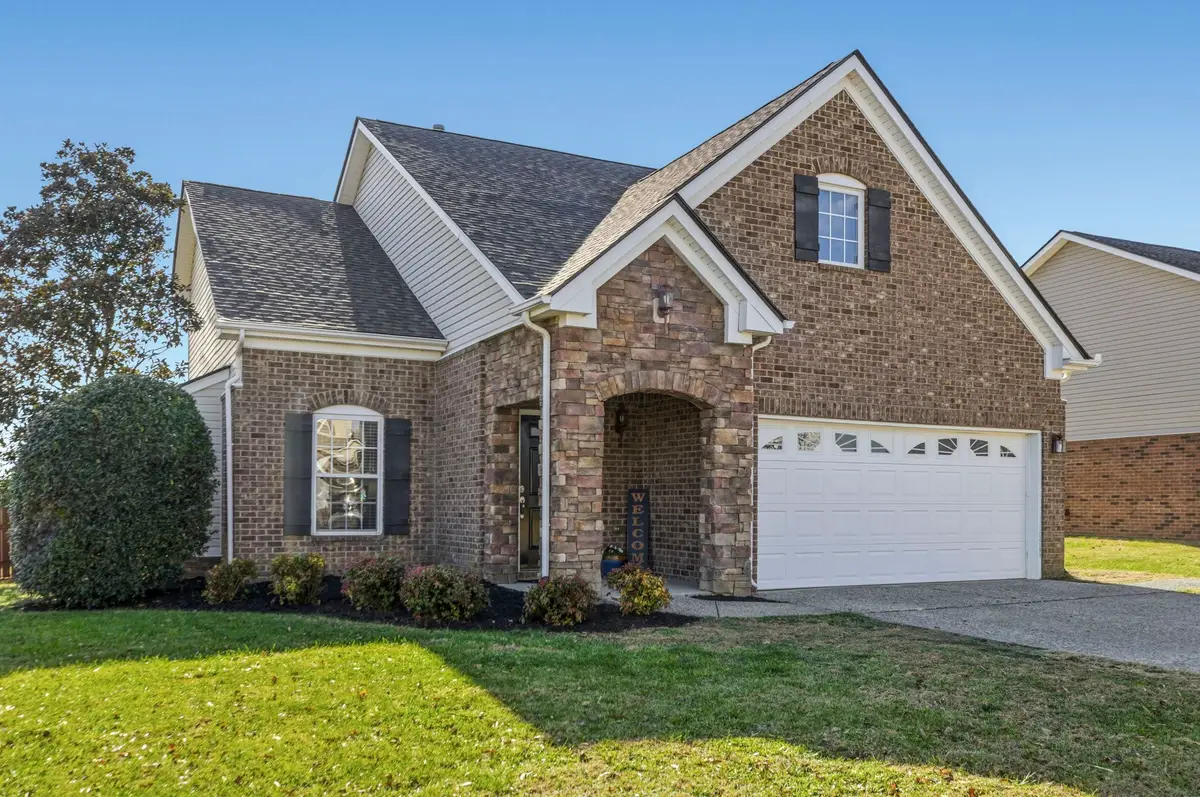 1001 Daniel Ln, Spring Hill, TN 37174 - Image #1