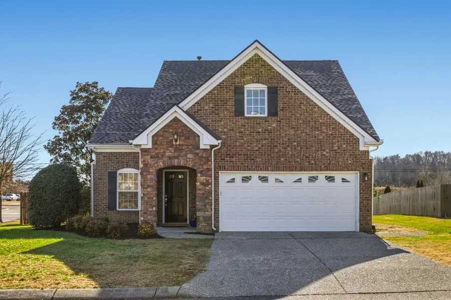 1001 Daniel Ln, Spring Hill, TN 37174 - Image #2