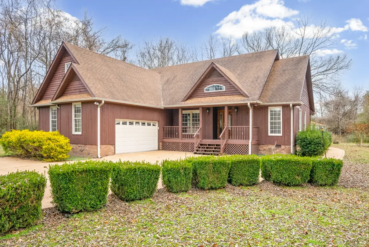 31 White Oak Road, Stewart, TN 37175 - Image #1