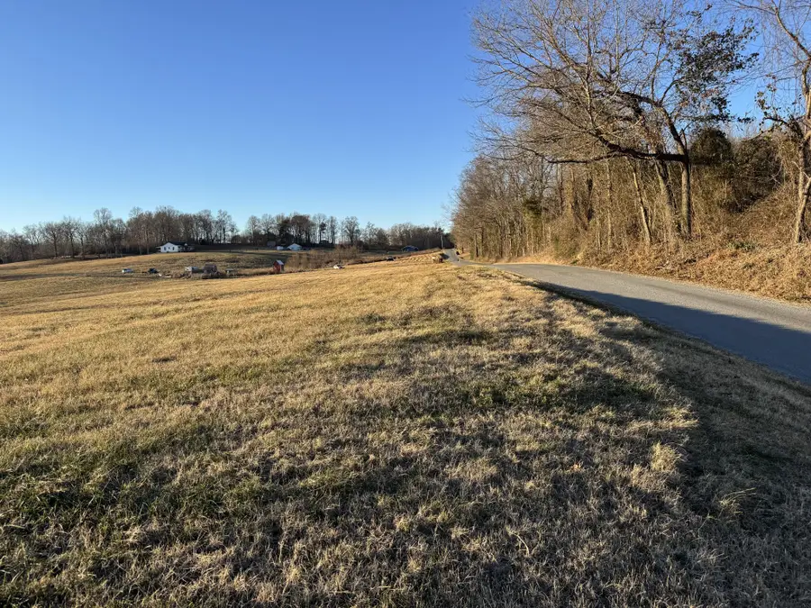 31 Short East Rd, Moss, TN 38575 - Image #3