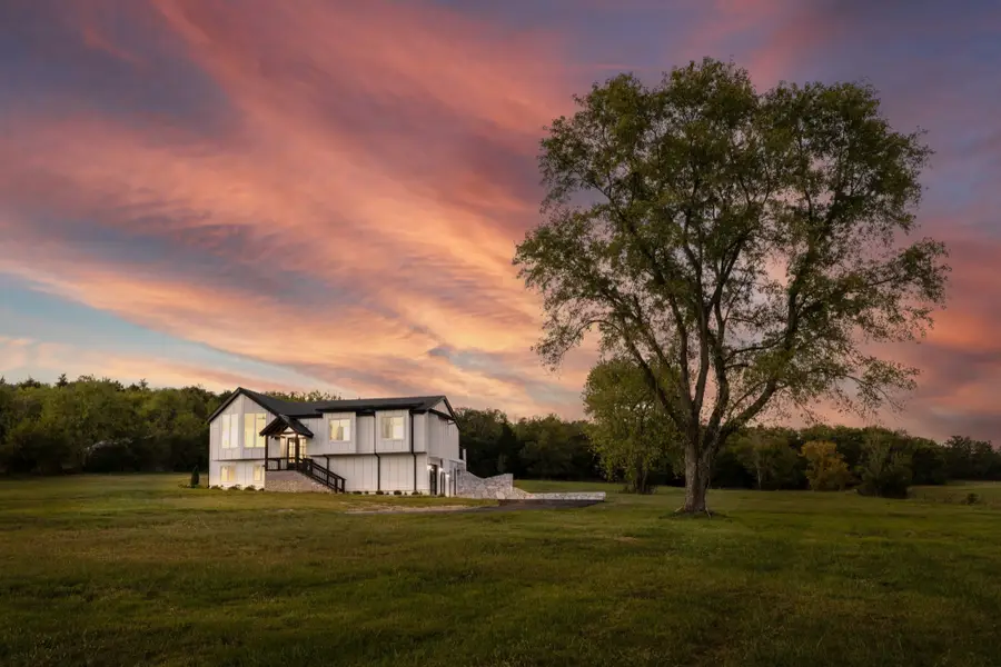 2752 Thompson Station Rd E, Thompsons Station, TN 37179 - Image #3