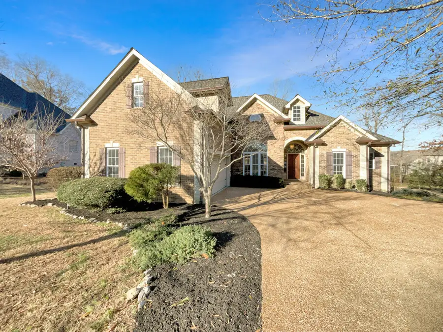 7302 Kempton Ct, Fairview, TN 37062 - Image #2