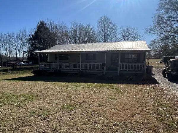 206 Beth Page Rd, Estill Springs, TN 37330