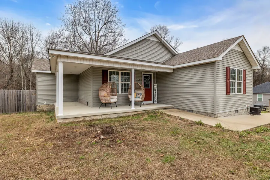 692 Milky Way Dr, Pulaski, TN 38478 - Image #3