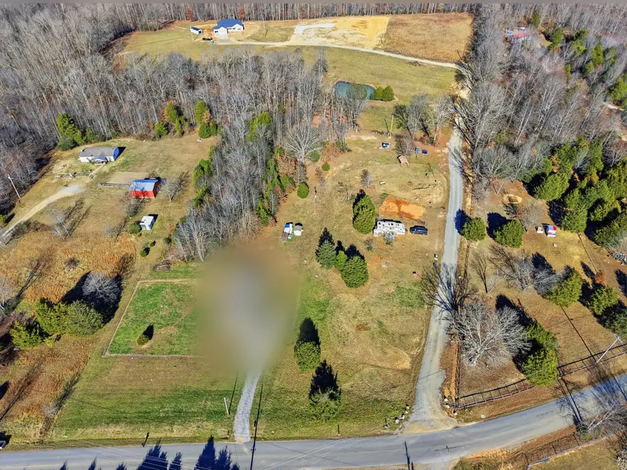 10688 Back Piney Rd, Bon Aqua, TN 37025 - Image #2