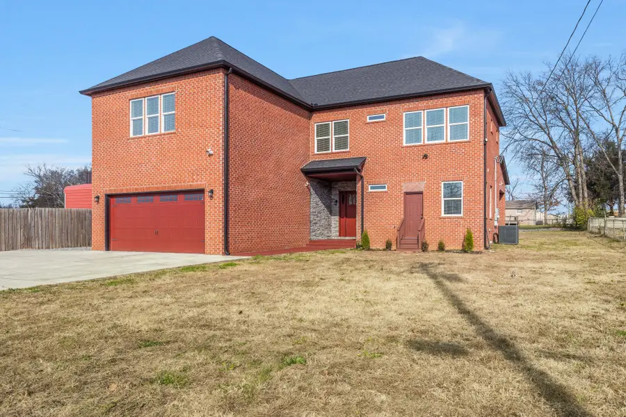 1503 Pearcy St, La Vergne, TN 37086 - Image #2