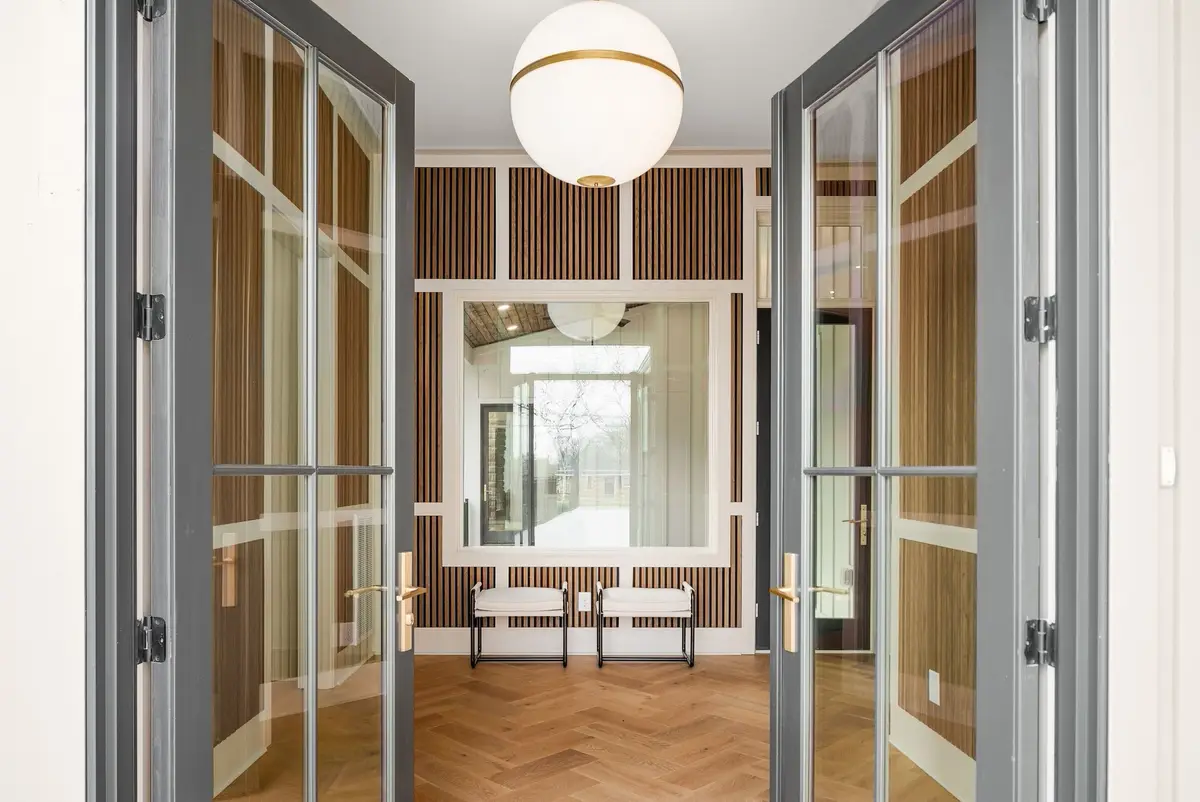 2306 Riverside Dr, Nashville, TN 37216 - Image #1