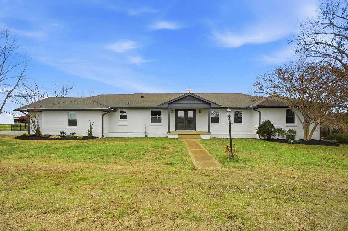 5654 Borthick Rd, Springfield, TN 37172 - Image #1