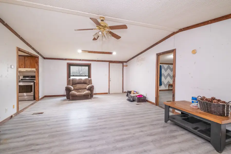 1905 Fletcher Rd, Estill Springs, TN 37330 - Image #2