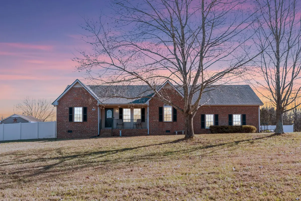 3729 Calista Rd, Cross Plains, TN 37049 - #1