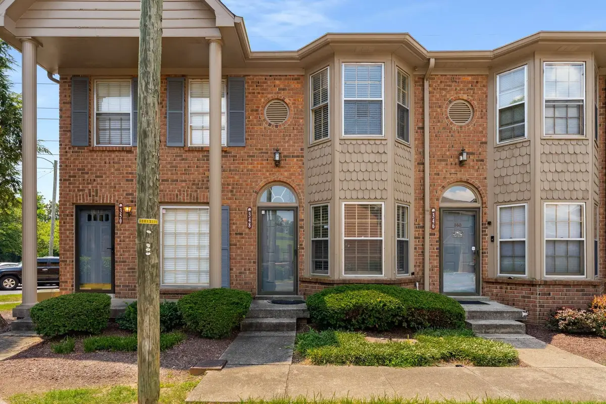 348 Hickory Pl, Nashville, TN 37214 - #1