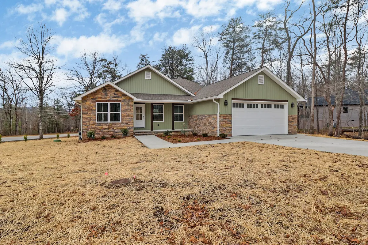 154 Adler Ln, Crossville, TN 38558 - Image #1