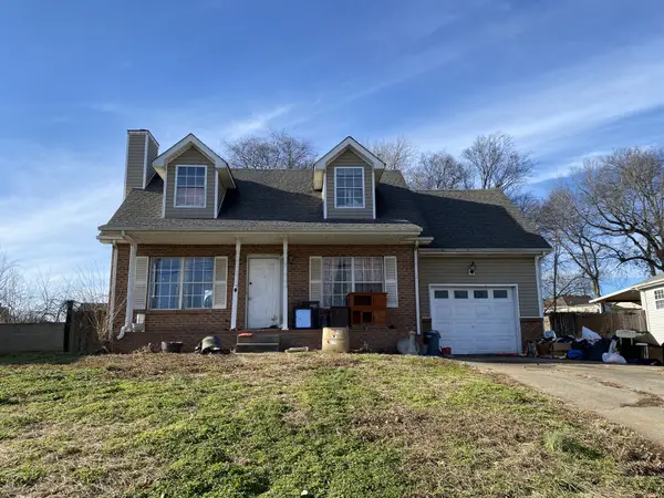 1228 Marla Dr, Clarksville, TN 37042