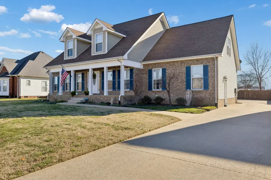 1004 Glenhurst Way, Clarksville, TN 37040 - Image #2