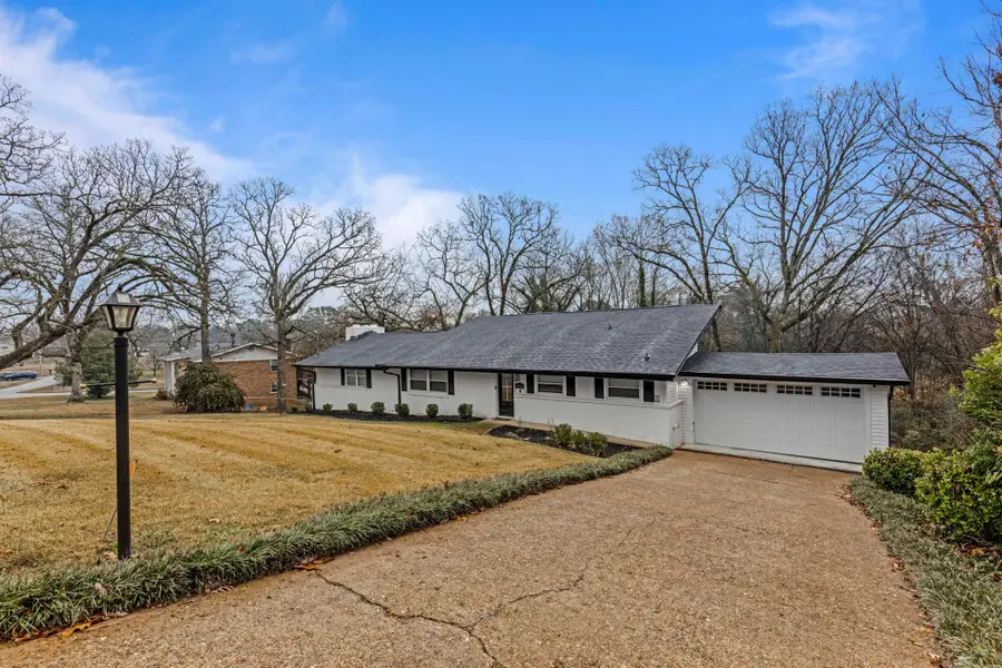 4520 Locksley Lane, Chattanooga, TN 37416 - Image #2