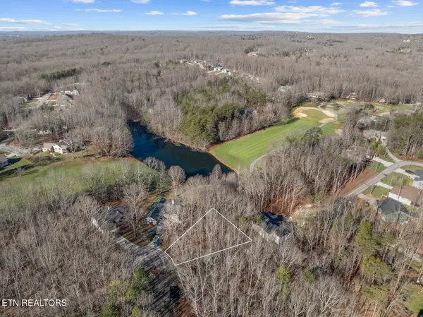 34 Clinebrook Drive, Crossville, TN 38558