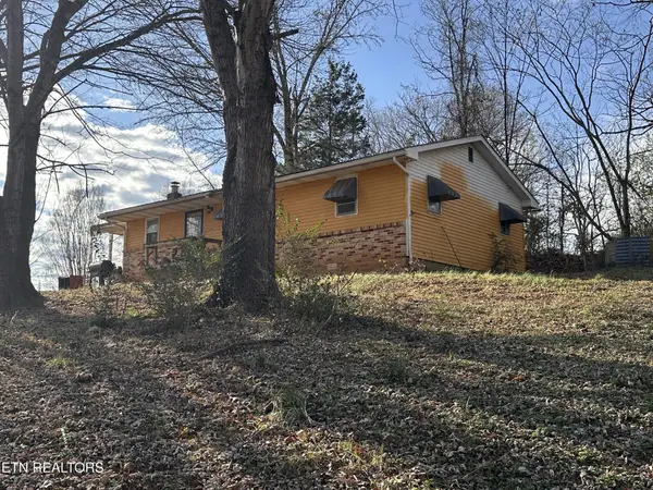 1028 Olympus Drive, Byrdstown, TN 38549