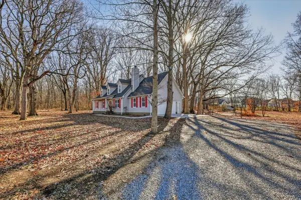 3309 Long Shadow Ct, Murfreesboro, TN 37129