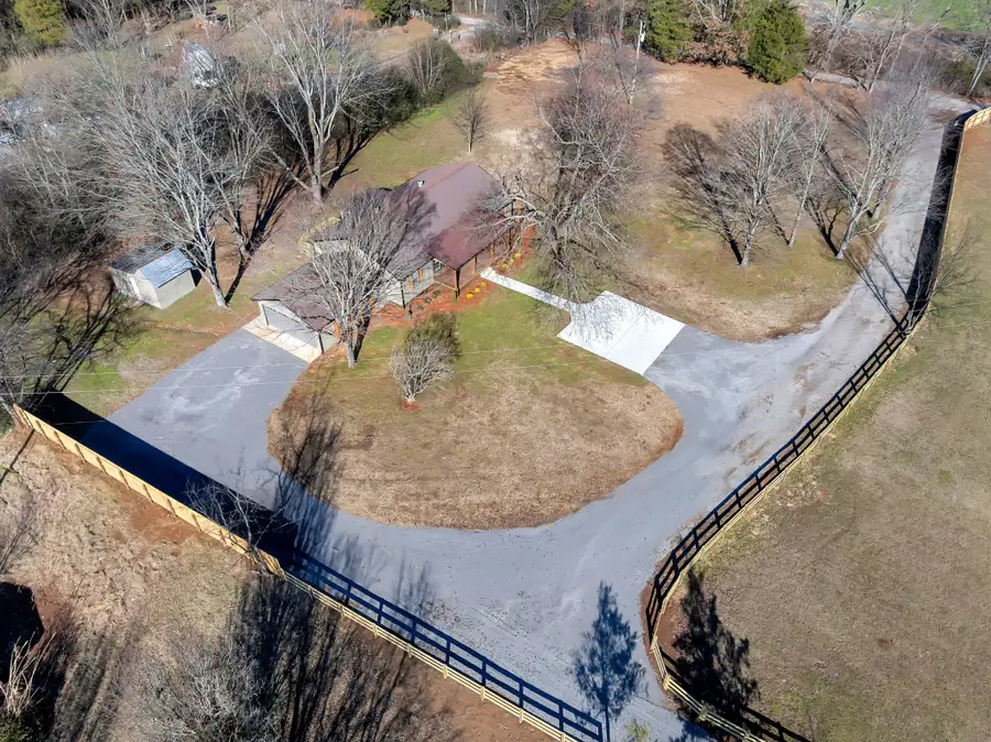 810 Frank Martin Rd, Shelbyville, TN 37160 - Image #2