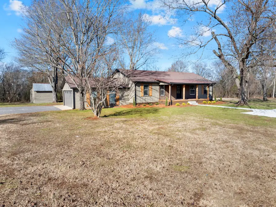 810 Frank Martin Rd, Shelbyville, TN 37160 - Image #3
