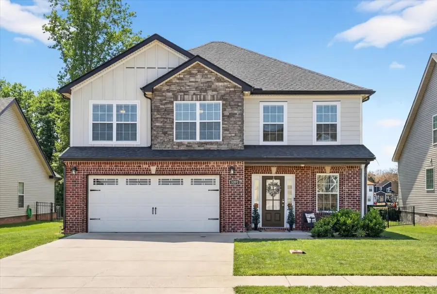 3074 Fort Sumter Dr, Clarksville, TN 37042 - Image #2