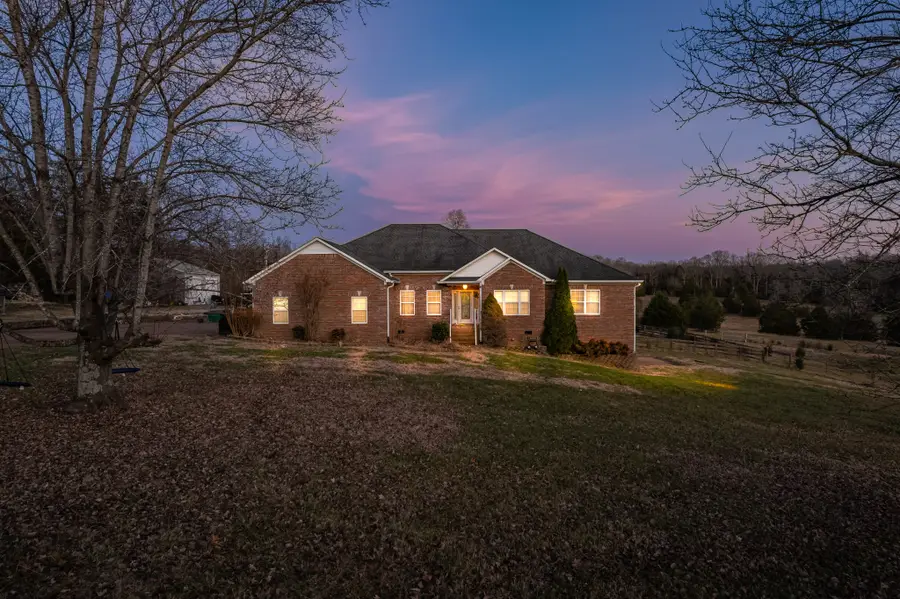 2380 Beasley Ln, Columbia, TN 38401 - Image #2