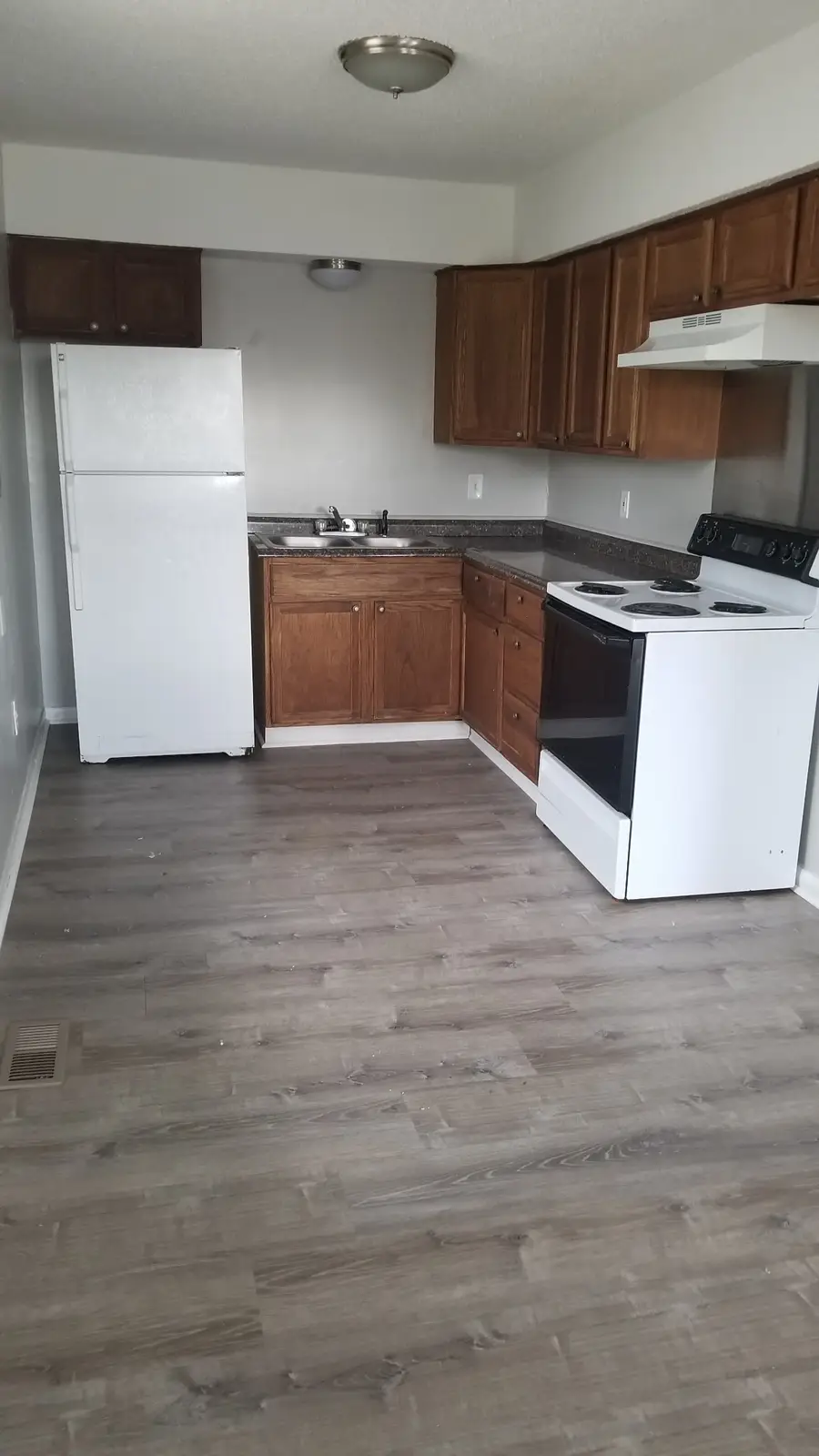 319 Grace St, Nashville, TN 37207 - Image #3