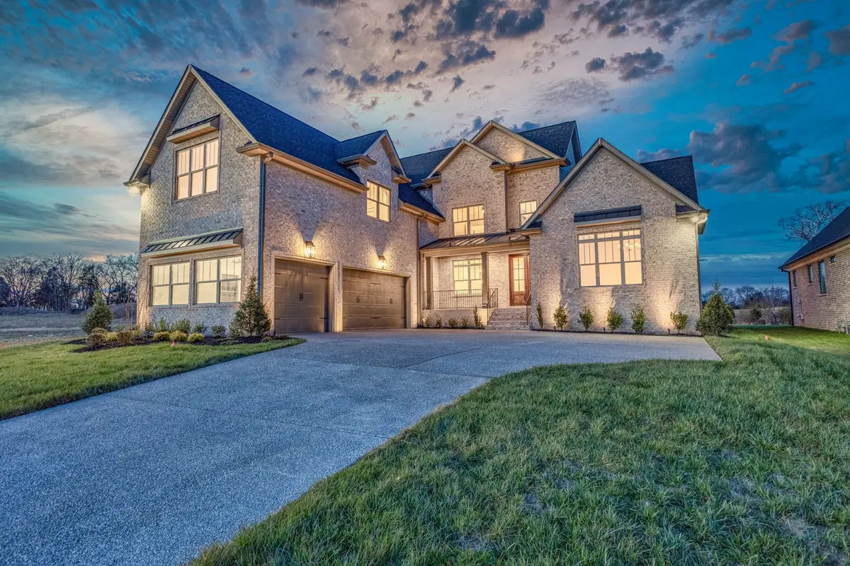 281 Bellsford Rd, Gallatin, TN 37066 - #1