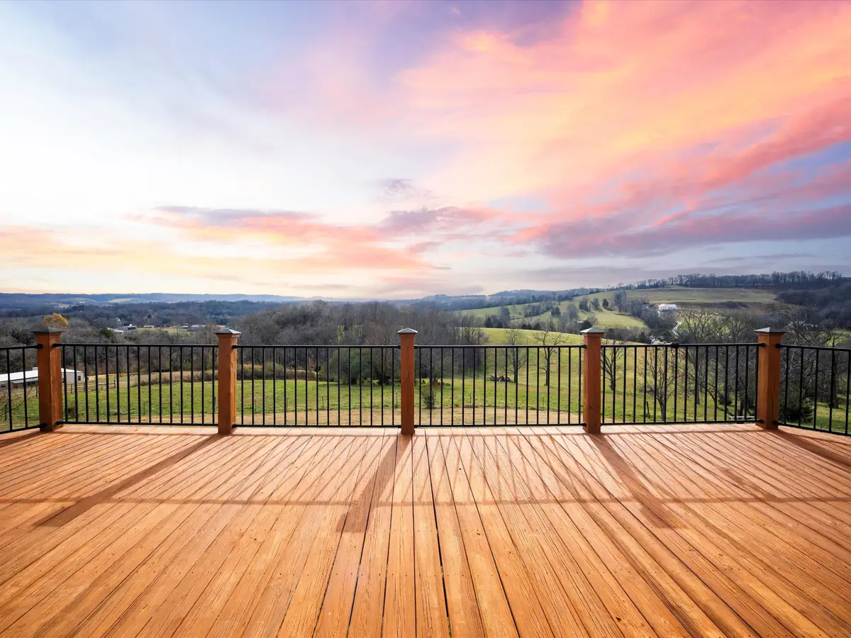 850 Hillwood Dr S, Lewisburg, TN 37091 - Image #1