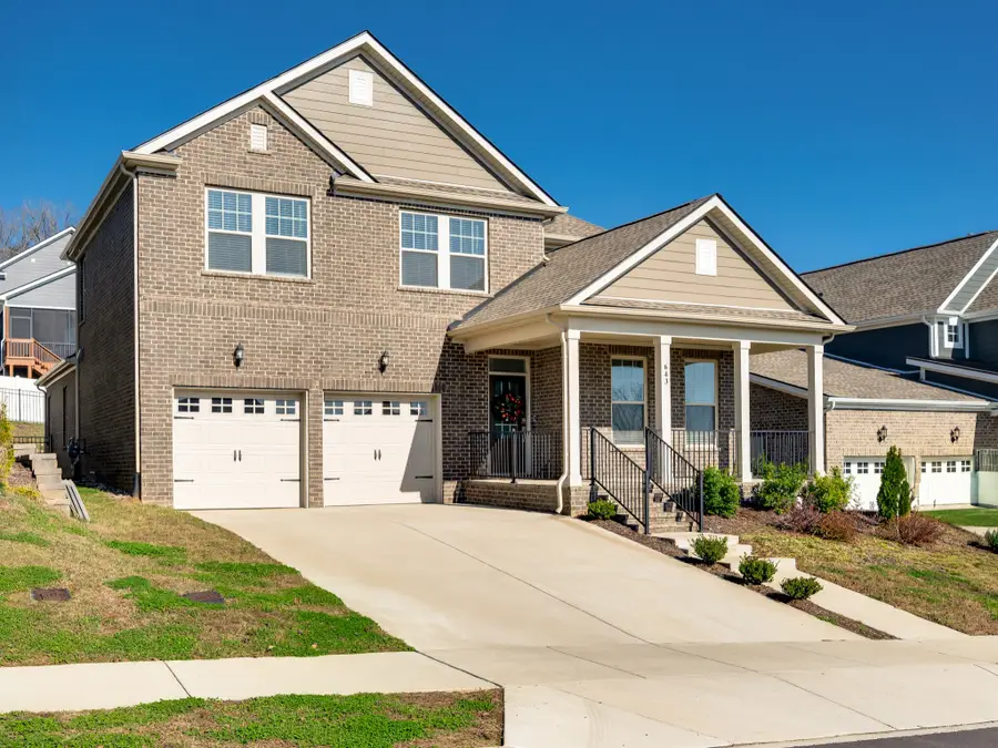 643 Snap Dragon Ln, Hendersonville, TN 37075 - Image #2