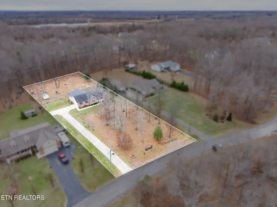 91 Stonecrest Ave, Crossville, TN 38571 - Image #2