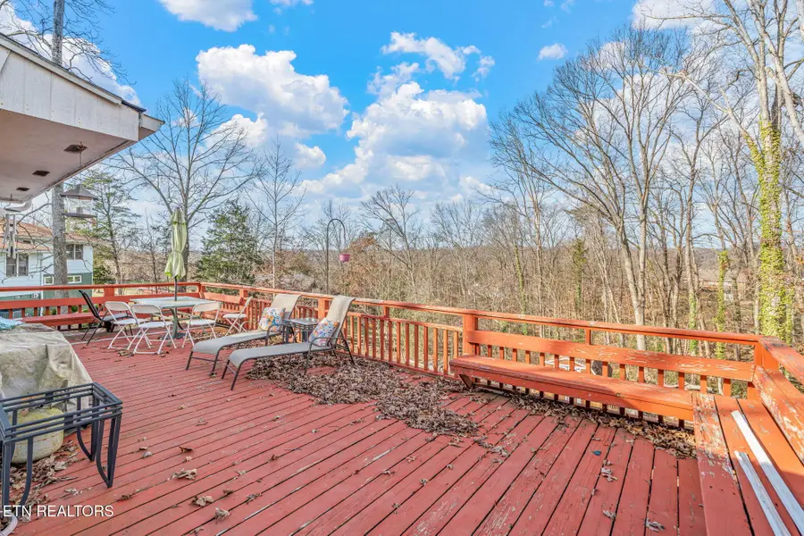 129 Cumberland View Drive, Oak Ridge, TN 37830 - Image #2