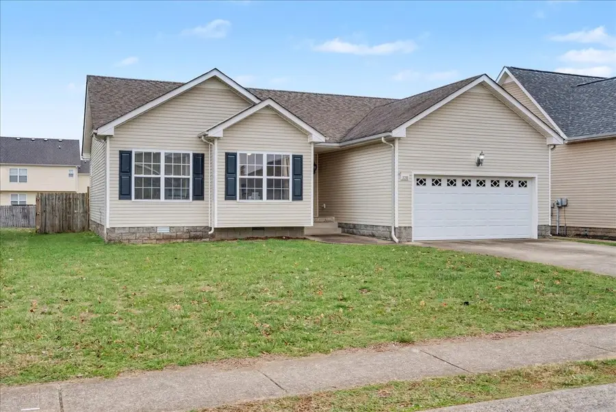 3765 N Jot Dr, Clarksville, TN 37040 - Image #2
