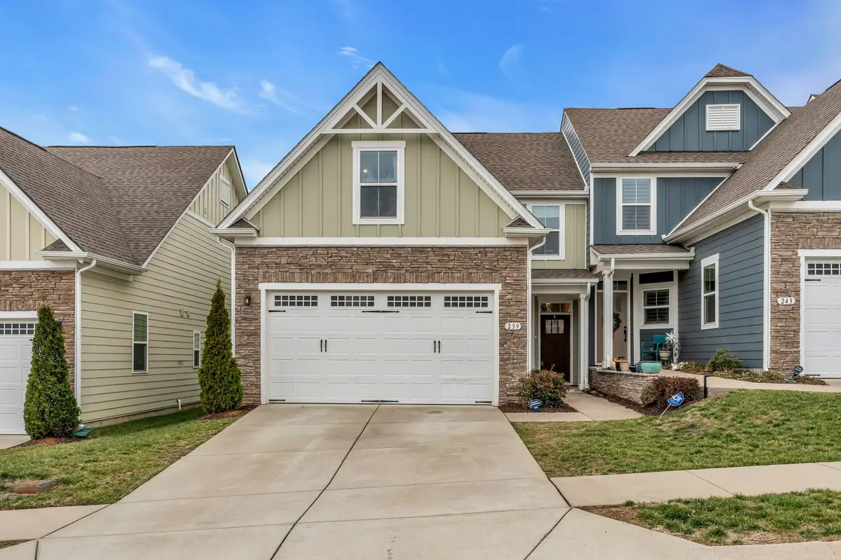 239 S Downs Cir, Goodlettsville, TN 37072 - Image #1