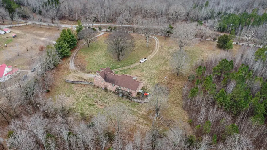 2660 Slayden Marion Rd, Cumberland Furnace, TN 37051 - Image #2