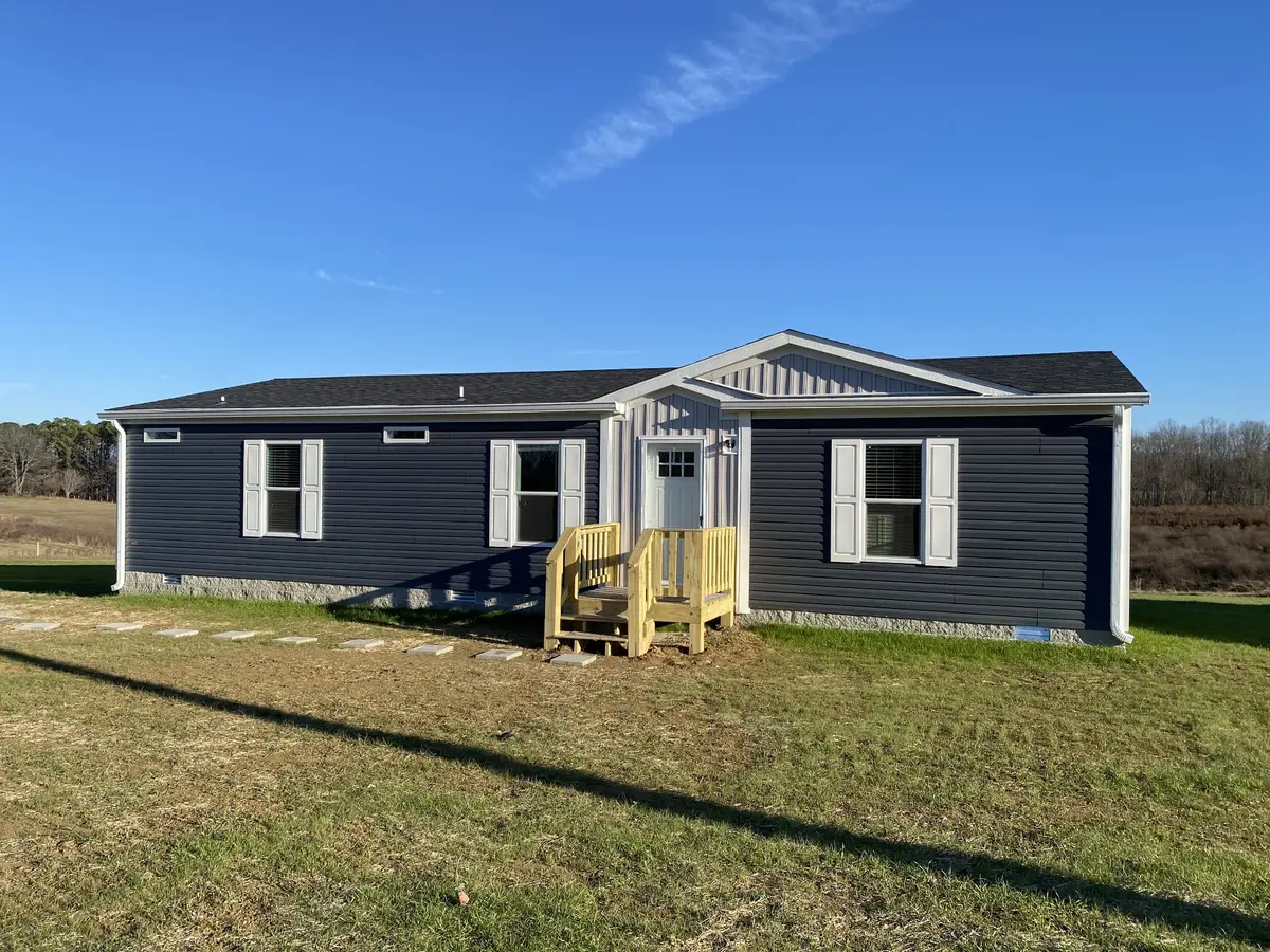 1668 Gamaliel Rd, Red Boiling Springs, TN 37150 - Image #1