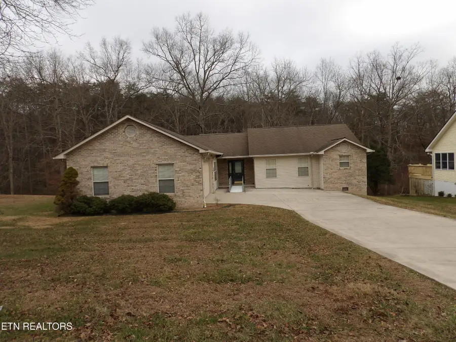 58 Russell Lane, Crossville, TN 38555 - Image #2