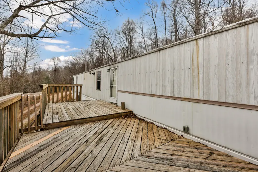 3845 Wickham Rd, Palmyra, TN 37142 - Image #3