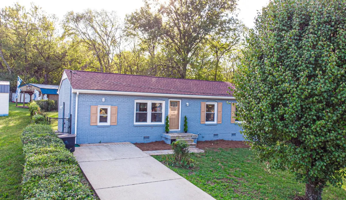 3405 Olsen Ln, Nashville, TN 37218 - Image #1