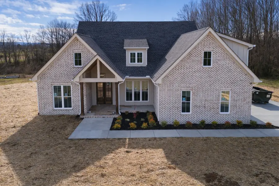 83 Hickory Grove Dr, Morrison, TN 37357 - Image #2