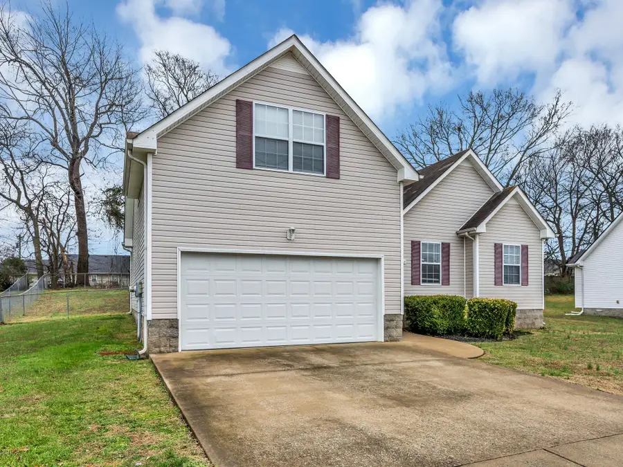 3823 Angelise Ln Ne, Clarksville, TN 37042 - Image #3
