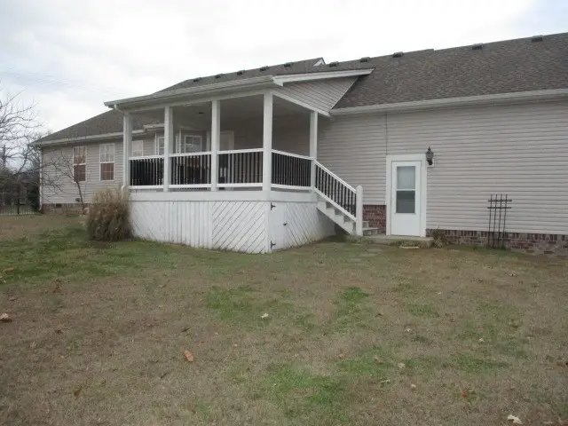 1200 Woodvale Dr, Gallatin, TN 37066 - Image #2