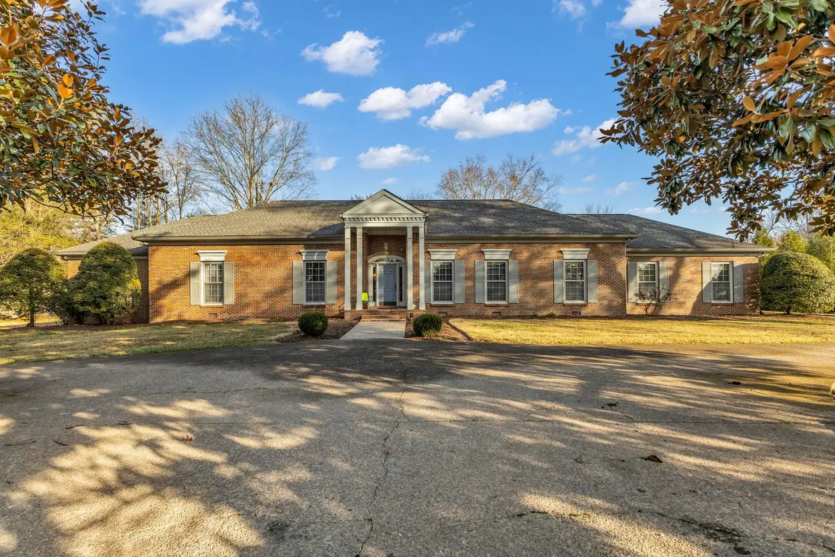 2418 Mcintyre Ct, Franklin, TN 37069 - Image #1